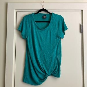 Bobeau Jessica Twist Hem Slub Tee